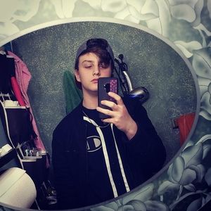 Meet your Posher, Dylan